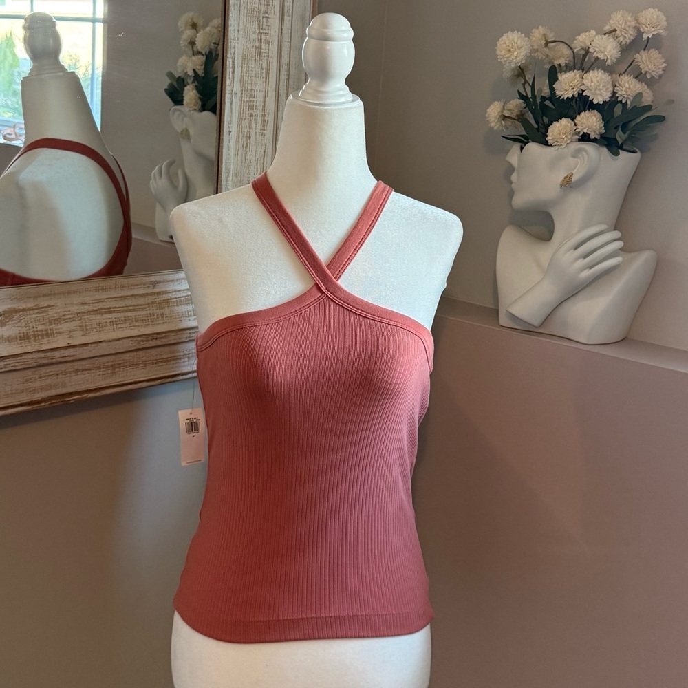 Old‎ Navy Women’s Medium Pink Ribbed Cross-Strap Top